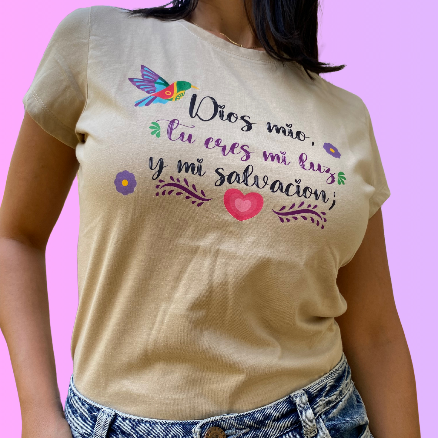 Camiseta Dios mio, tu eres mi luz y mi salvación.