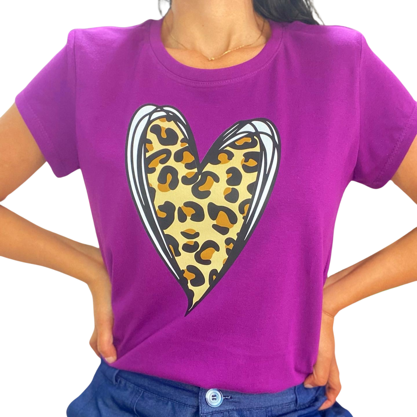 Camiseta corazón animal print